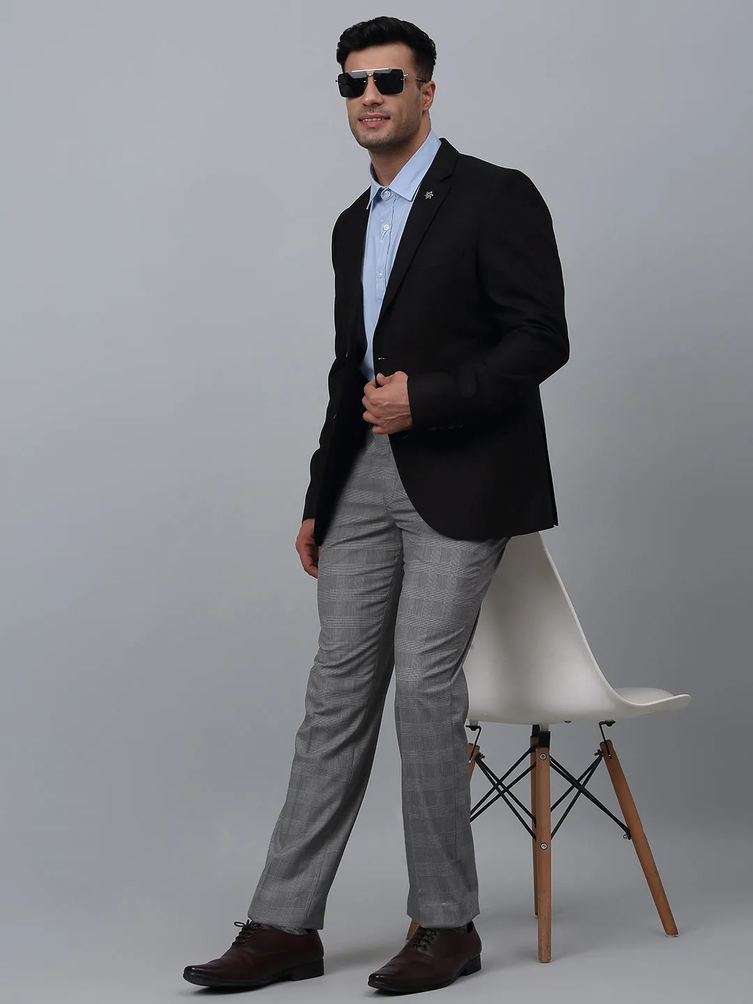 Stylish Cantabil Mens Formal Blazer in Black with Full Sleeves