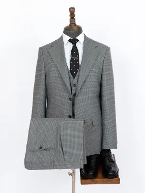 Smile Gray Three Piece Bespoke Men Suit Tailored